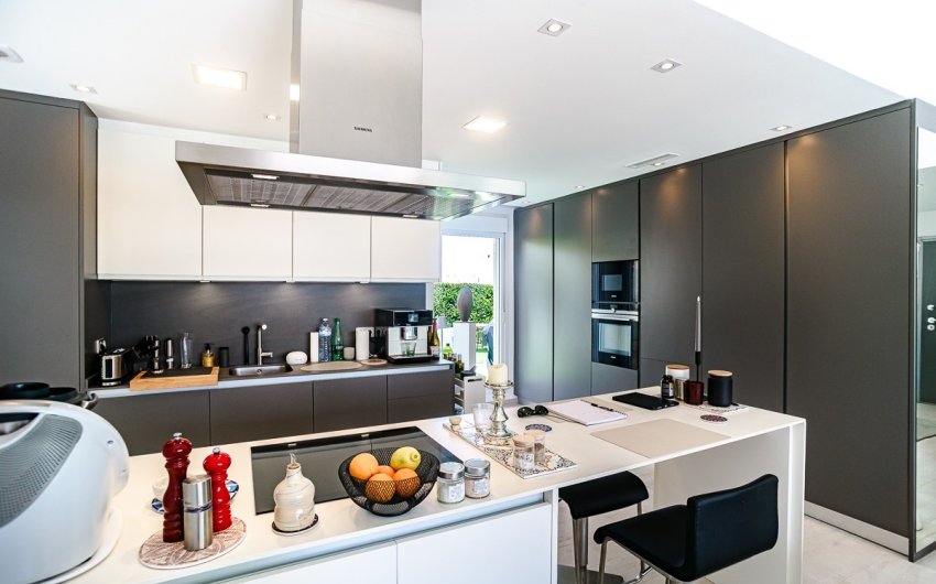 Resale - Villa -
Algorfa - La finca Golf