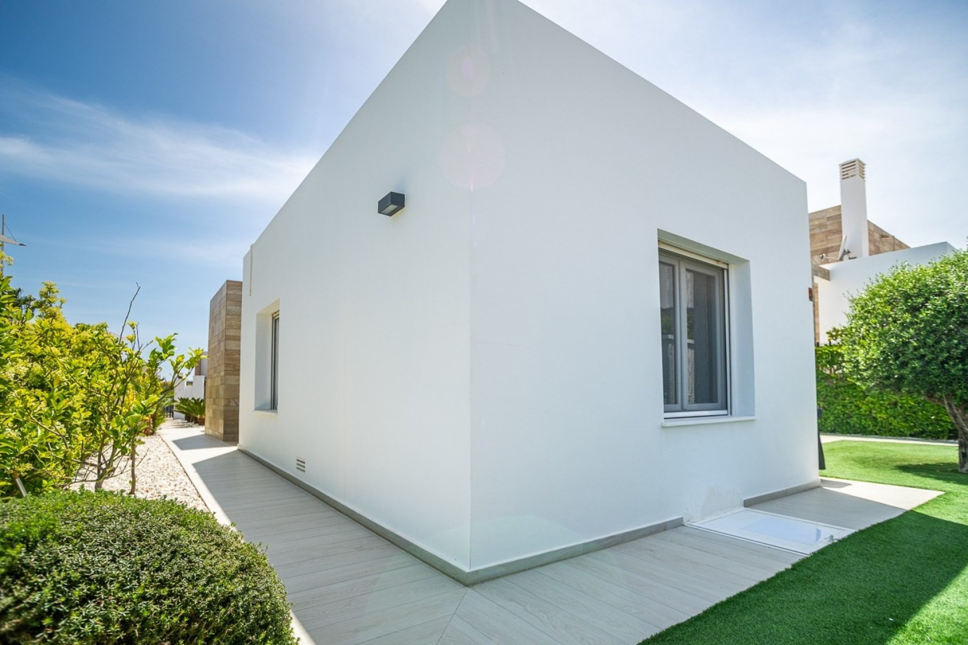 Resale - Villa -
Algorfa - La finca Golf