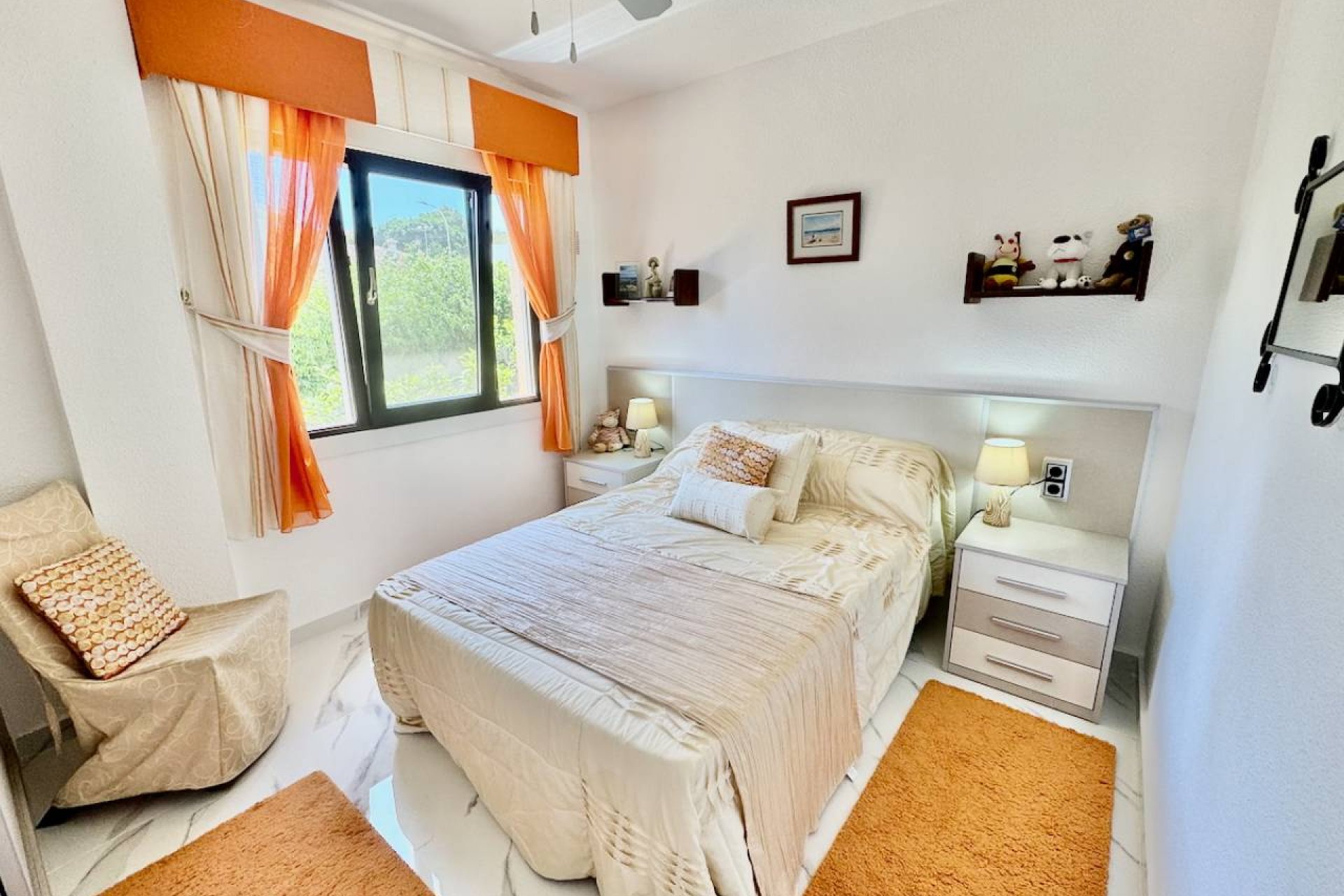 Resale - Villa -
Algorfa - Lomas de La Juliana