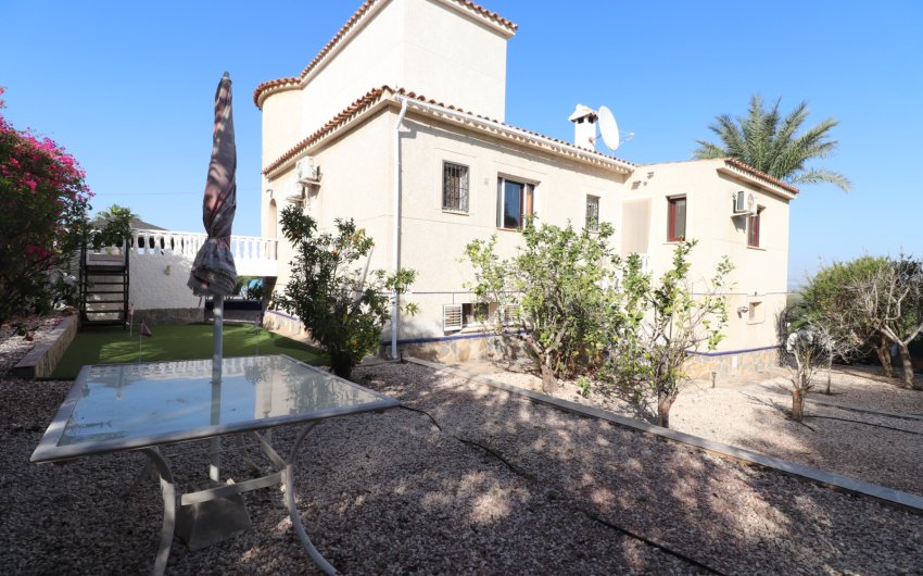 Resale - Villa -
Algorfa - Lomas de La Juliana