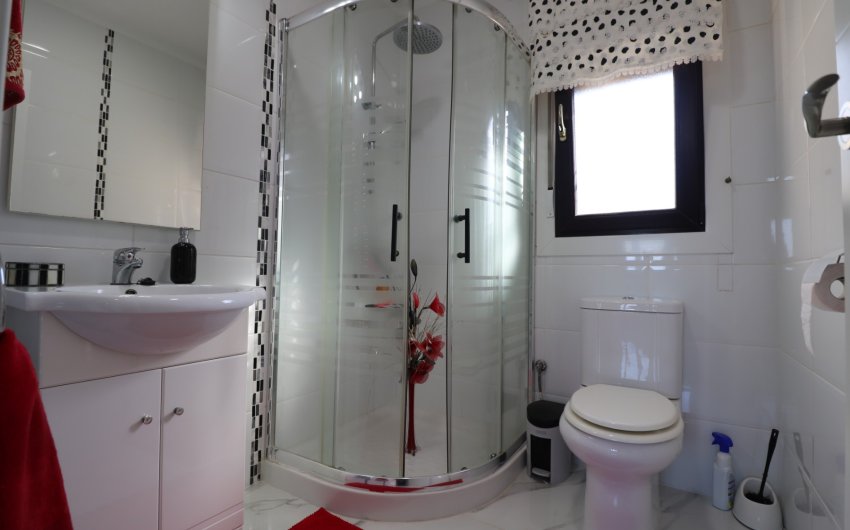 Resale - Villa -
Algorfa - Lomas de La Juliana