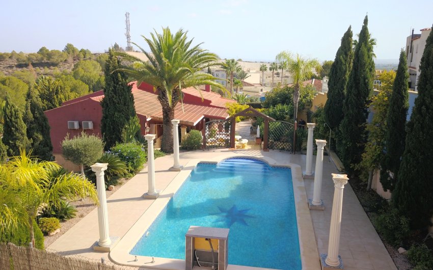 Resale - Villa -
Algorfa - Lomas de La Juliana