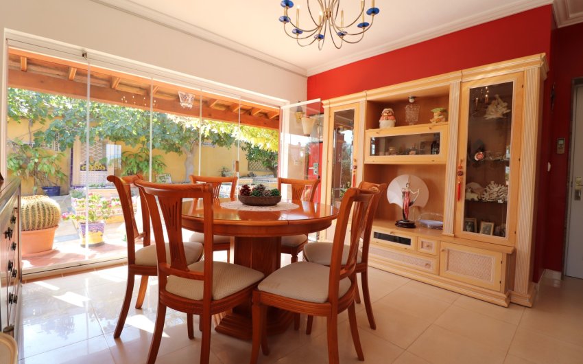 Resale - Villa -
Algorfa - Lomas de La Juliana