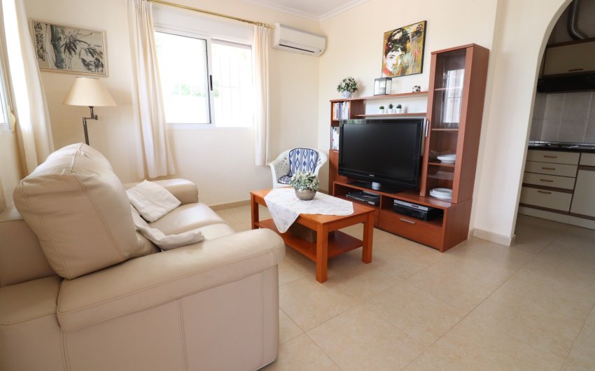 Resale - Villa -
Algorfa - Lomas de La Juliana