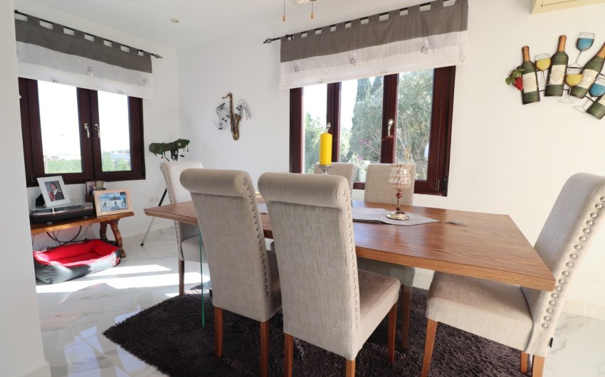 Resale - Villa -
Algorfa - Lomas de La Juliana