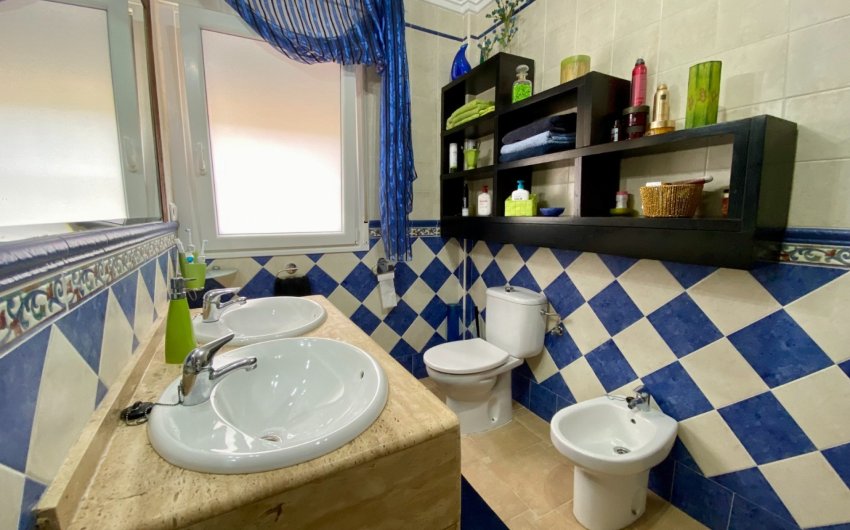 Resale - Villa -
Algorfa - Lomas de La Juliana