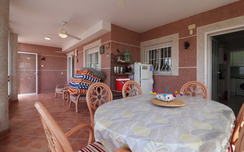 Resale - Villa -
Algorfa - Lomas de La Juliana