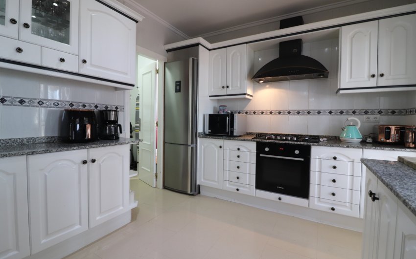 Resale - Villa -
Algorfa - Lomas de La Juliana