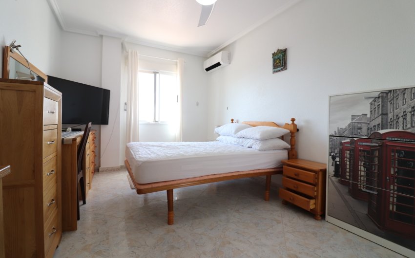 Resale - Villa -
Algorfa - Lomas de La Juliana