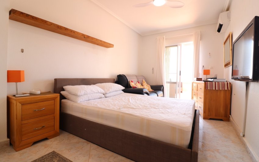 Resale - Villa -
Algorfa - Lomas de La Juliana