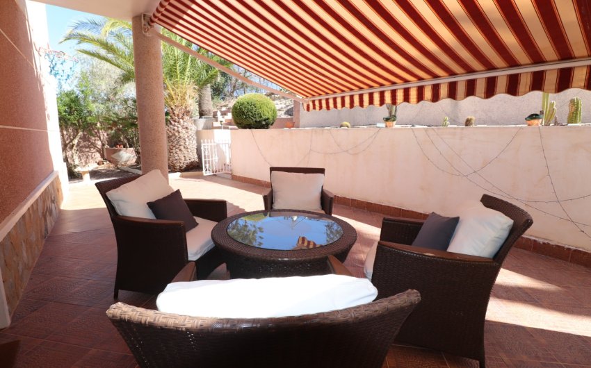Resale - Villa -
Algorfa - Lomas de La Juliana