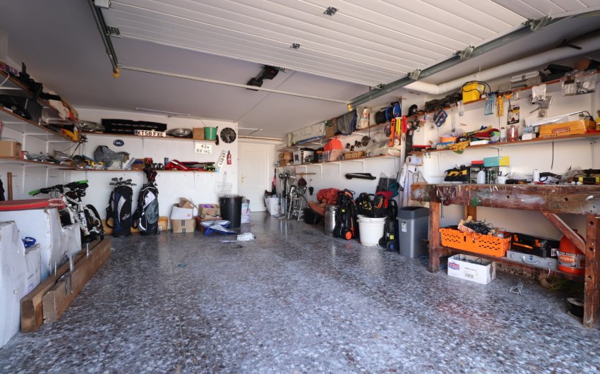 Resale - Villa -
Algorfa - Lomas de La Juliana