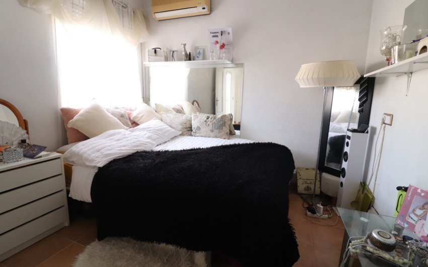 Resale - Villa -
Algorfa - Montebello