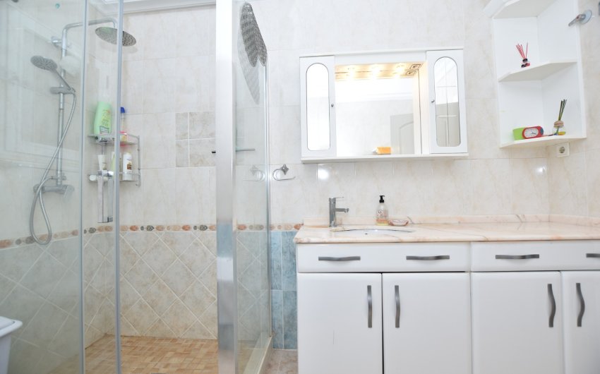 Resale - Villa -
Algorfa - Montemar