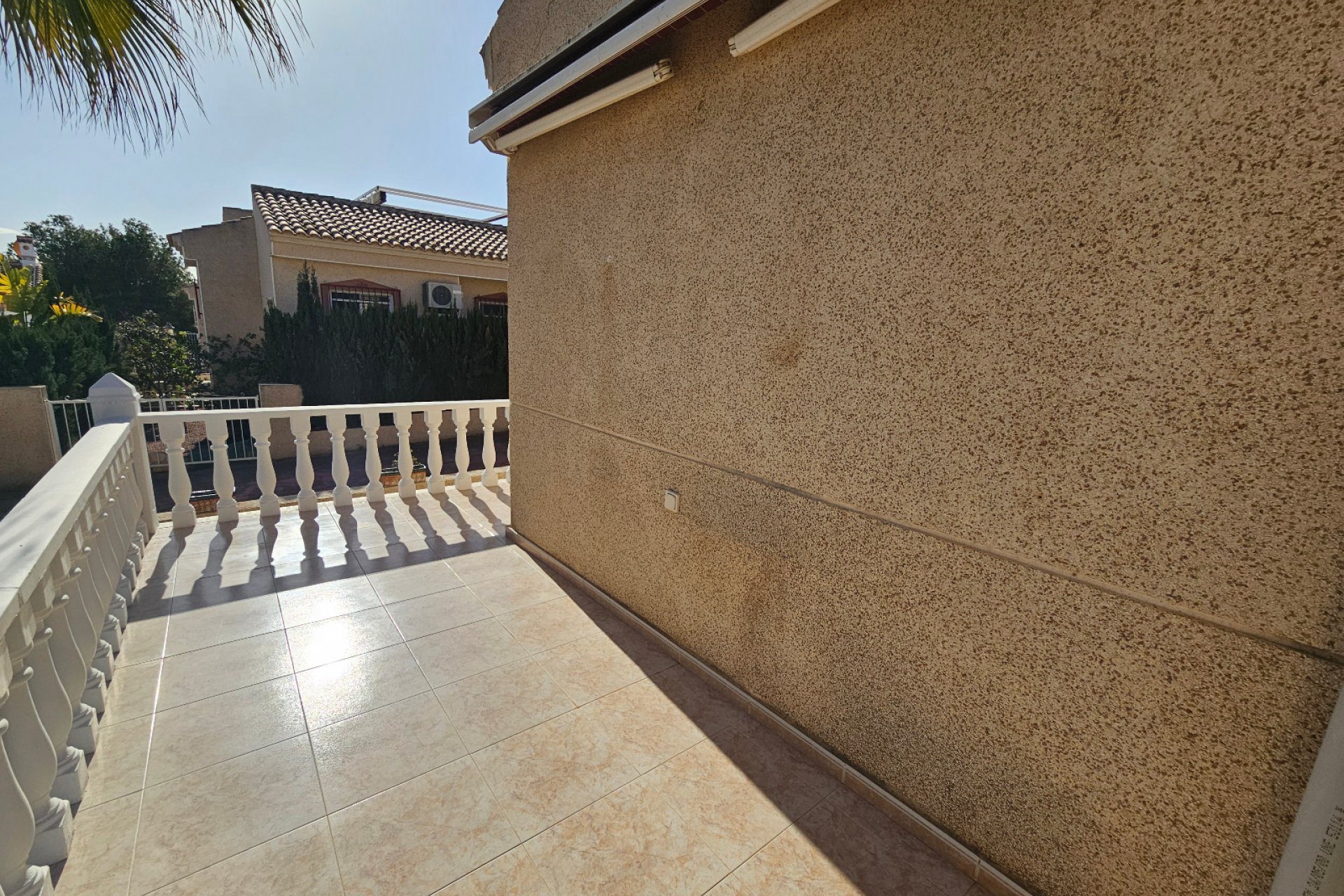 Resale - Villa -
Algorfa - Montemar