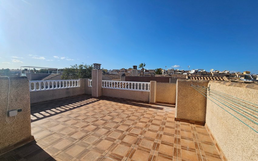 Resale - Villa -
Algorfa - Montemar