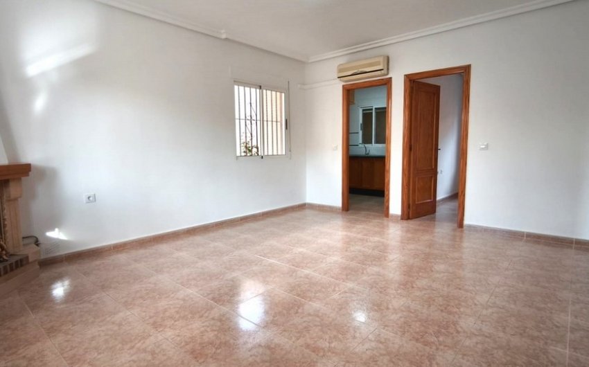 Resale - Villa -
Algorfa - Montemar