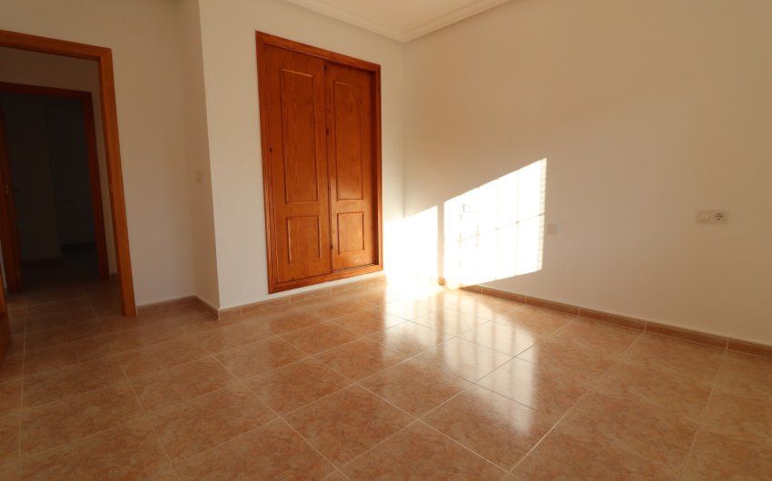 Resale - Villa -
Algorfa - Montemar