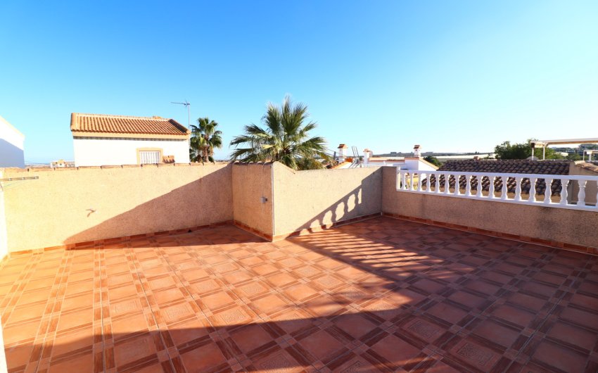 Resale - Villa -
Algorfa - Montemar