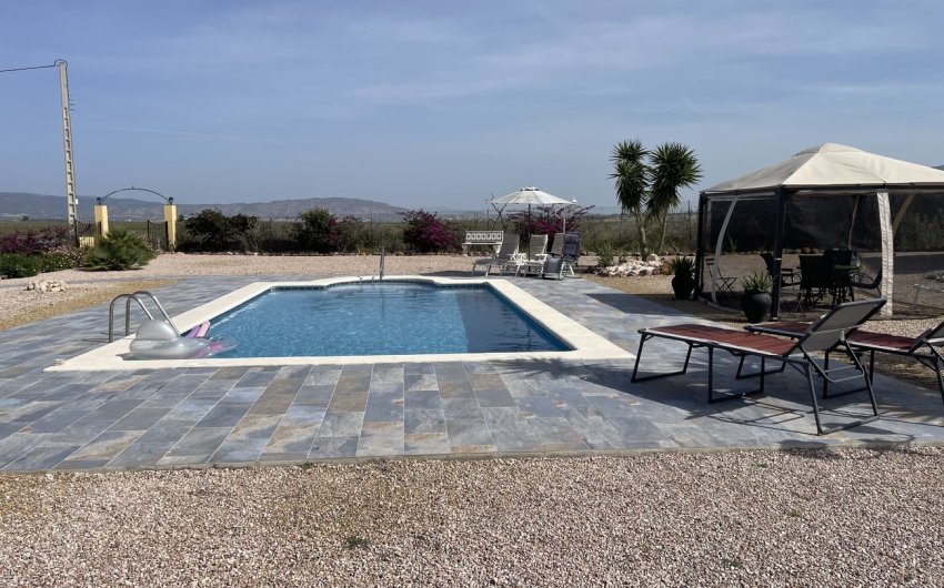 Resale - Villa -
Alhama De Murcia - Inland