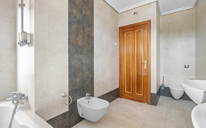 Resale - Villa -
Alicante - Rebolledo