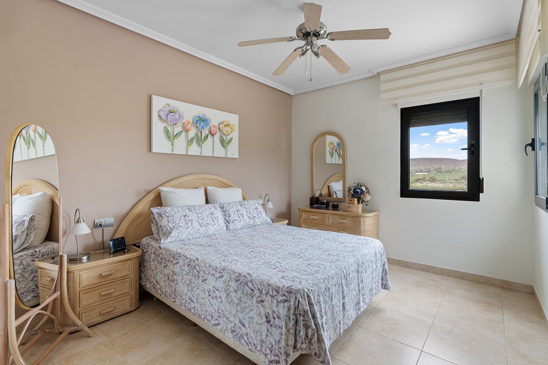 Resale - Villa -
Alicante - Rebolledo