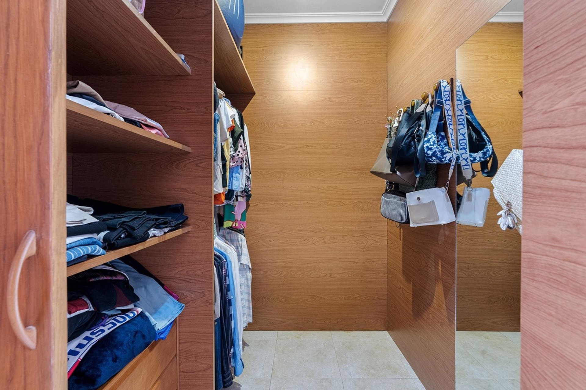 Resale - Villa -
Alicante - Rebolledo