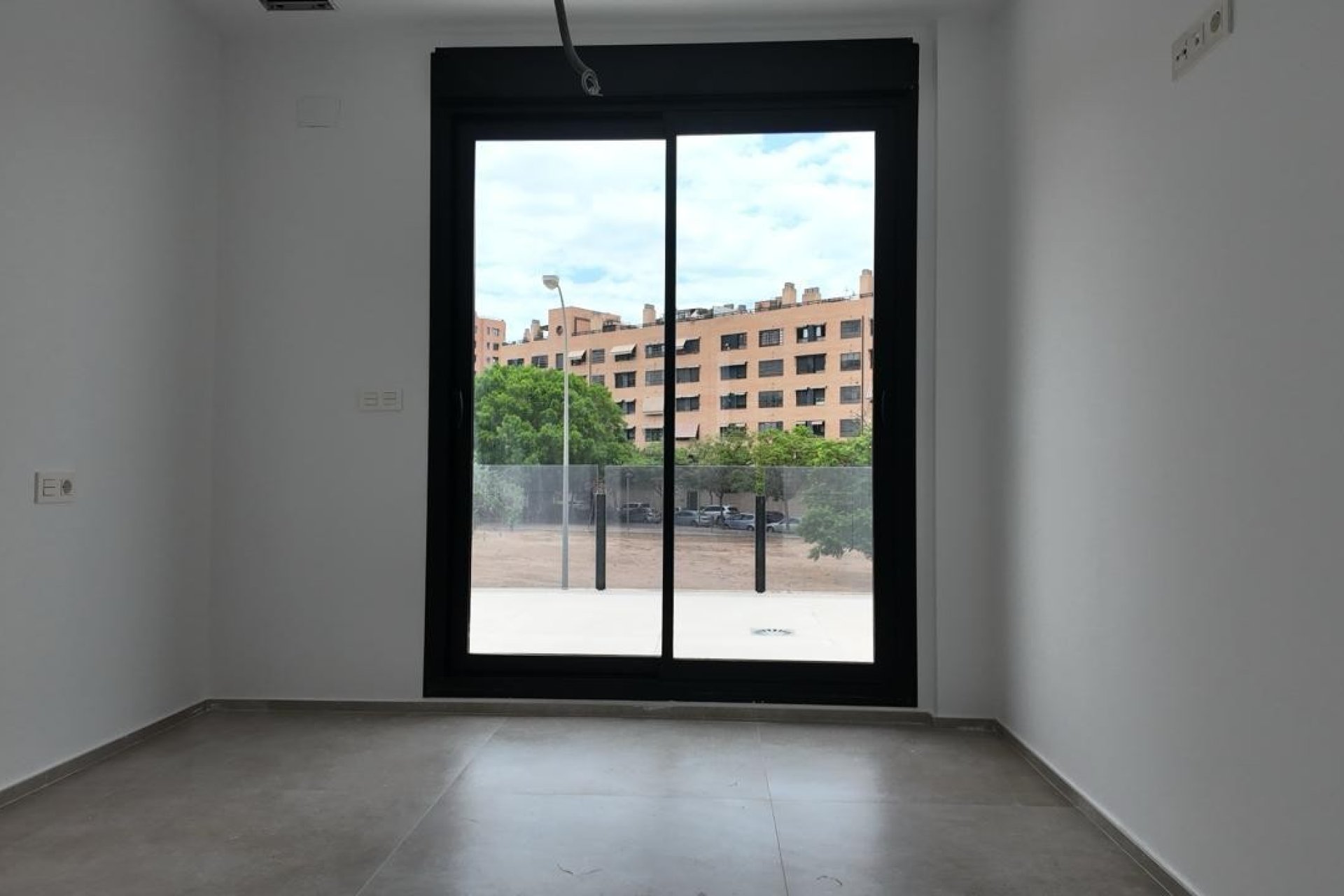 Resale - Villa -
Alicante - Vistahermosa