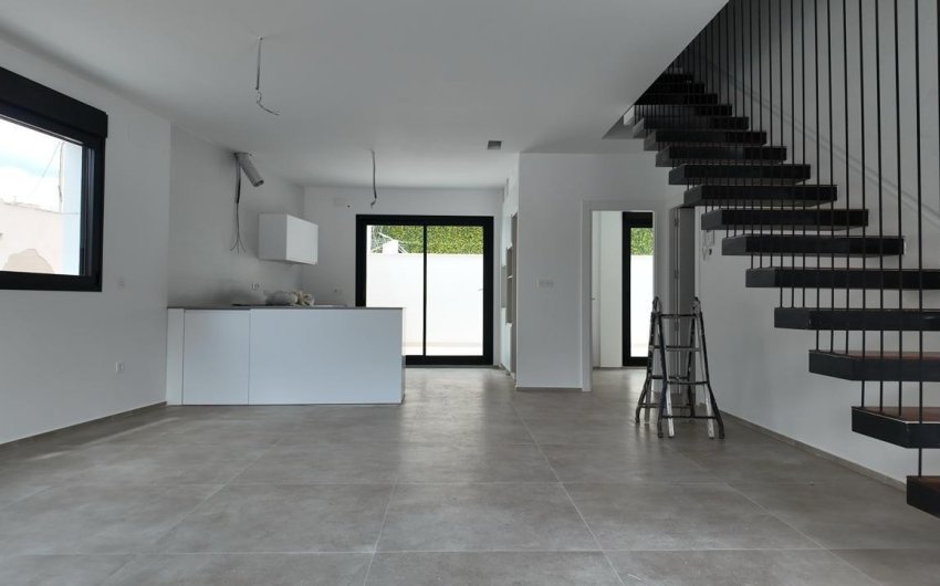 Resale - Villa -
Alicante - Vistahermosa