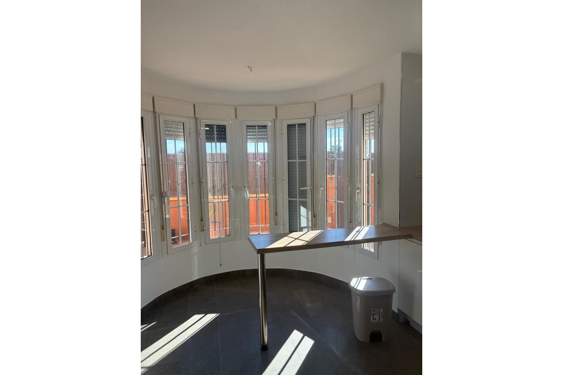 Resale - Villa -
Almoradí - El Banet
