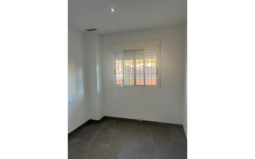 Resale - Villa -
Almoradí - El Banet