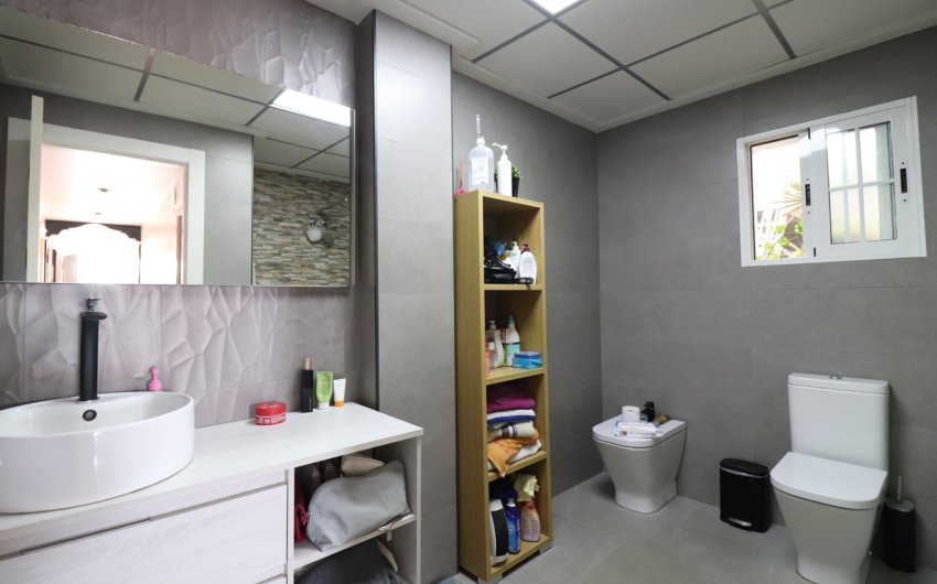 Resale - Villa -
Almoradí - El Saladar