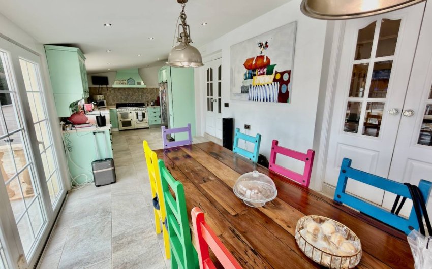 Resale - Villa -
Almoradí - Heredades