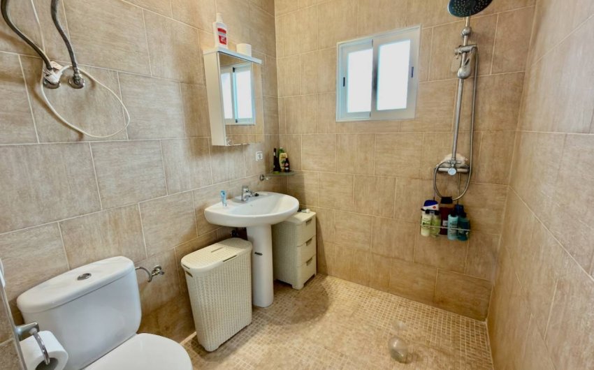 Resale - Villa -
Almoradí - Heredades