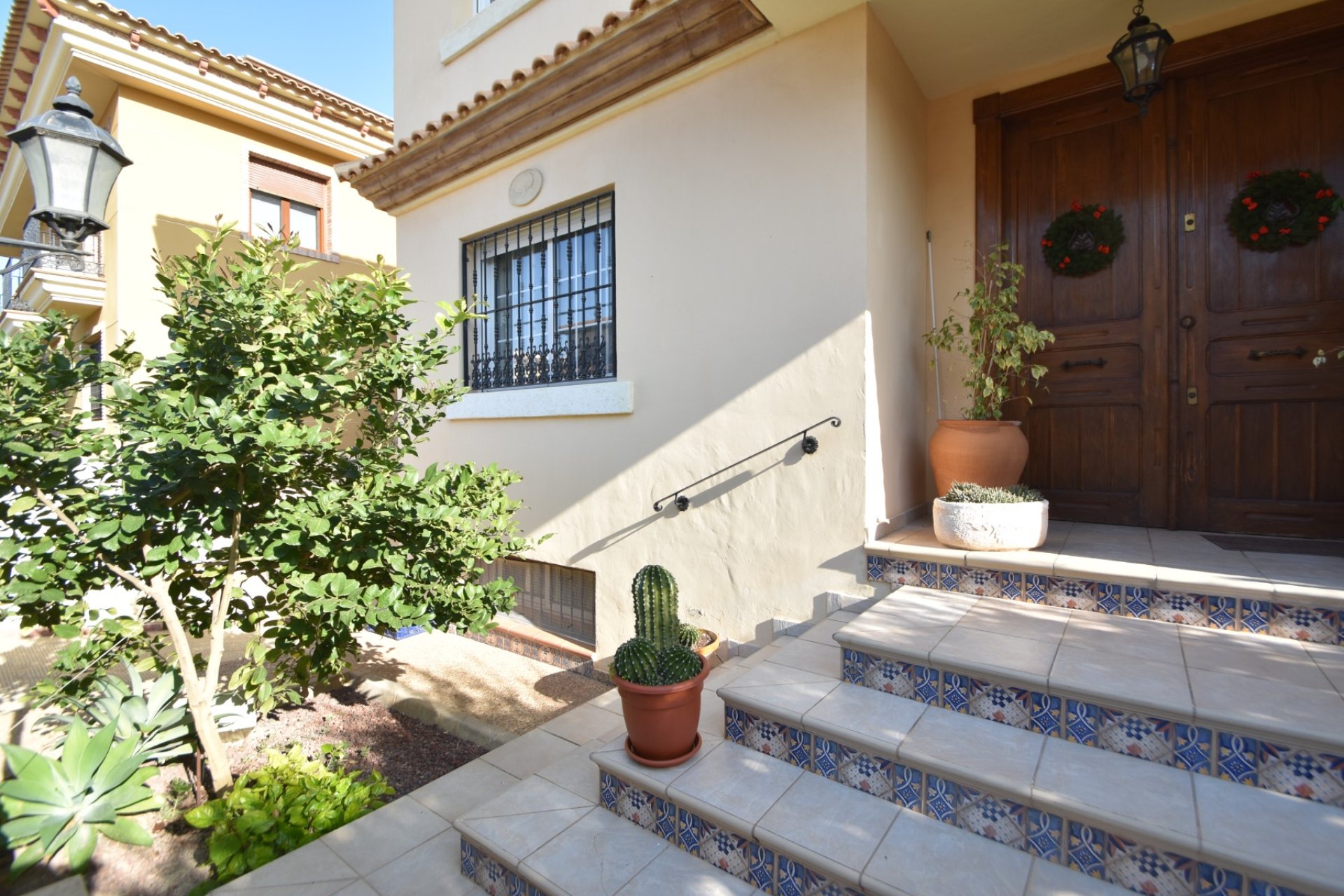 Resale - Villa -
Almoradí