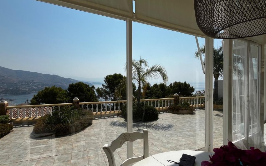 Resale - Villa -
Almuñecar - Costa Tropical