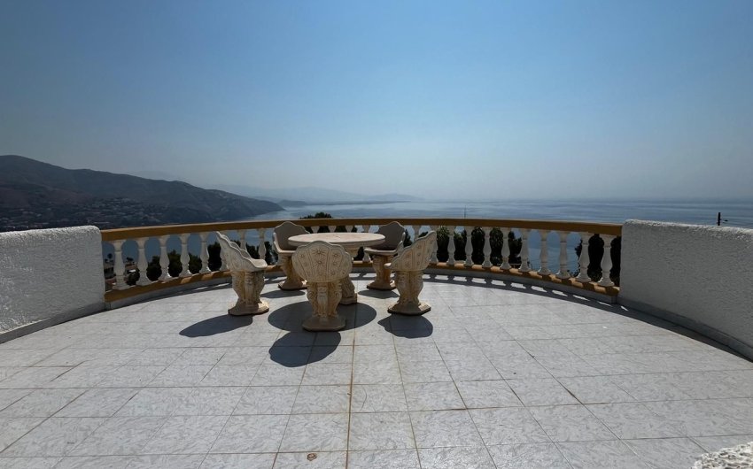 Resale - Villa -
Almuñecar - Costa Tropical