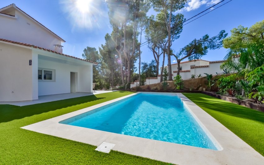 Resale - Villa -
Altea - Costa Blanca