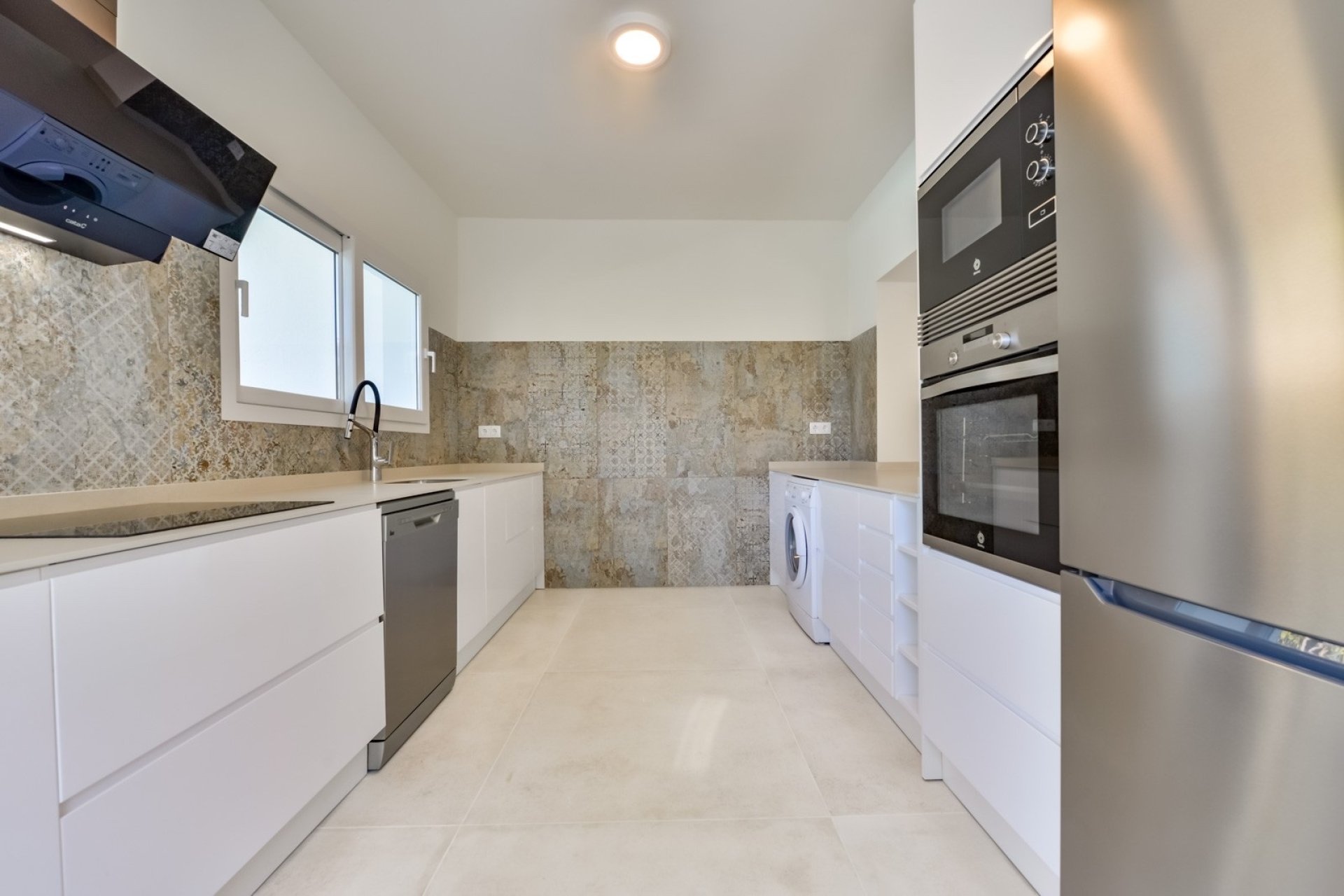 Resale - Villa -
Altea - Costa Blanca