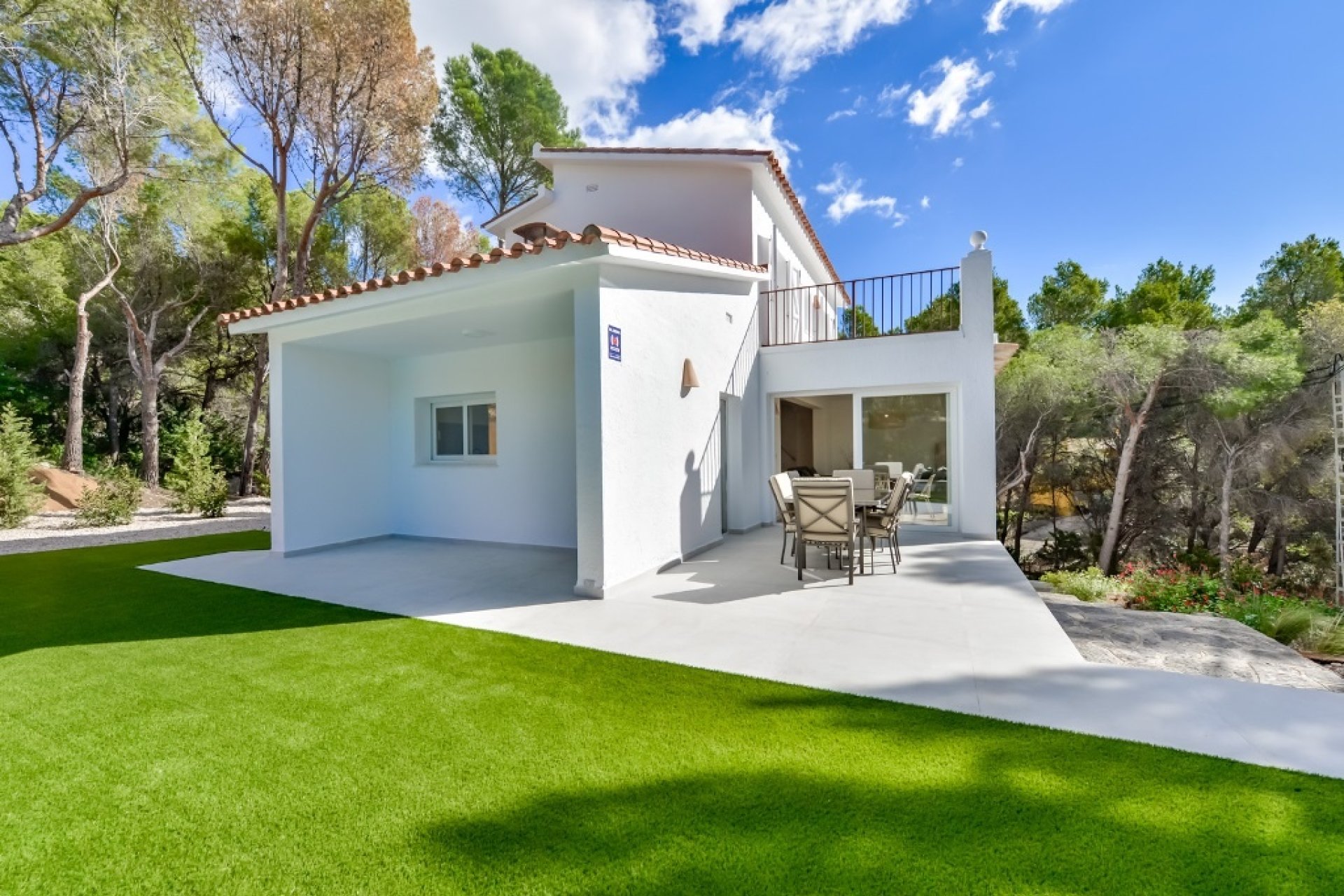 Resale - Villa -
Altea