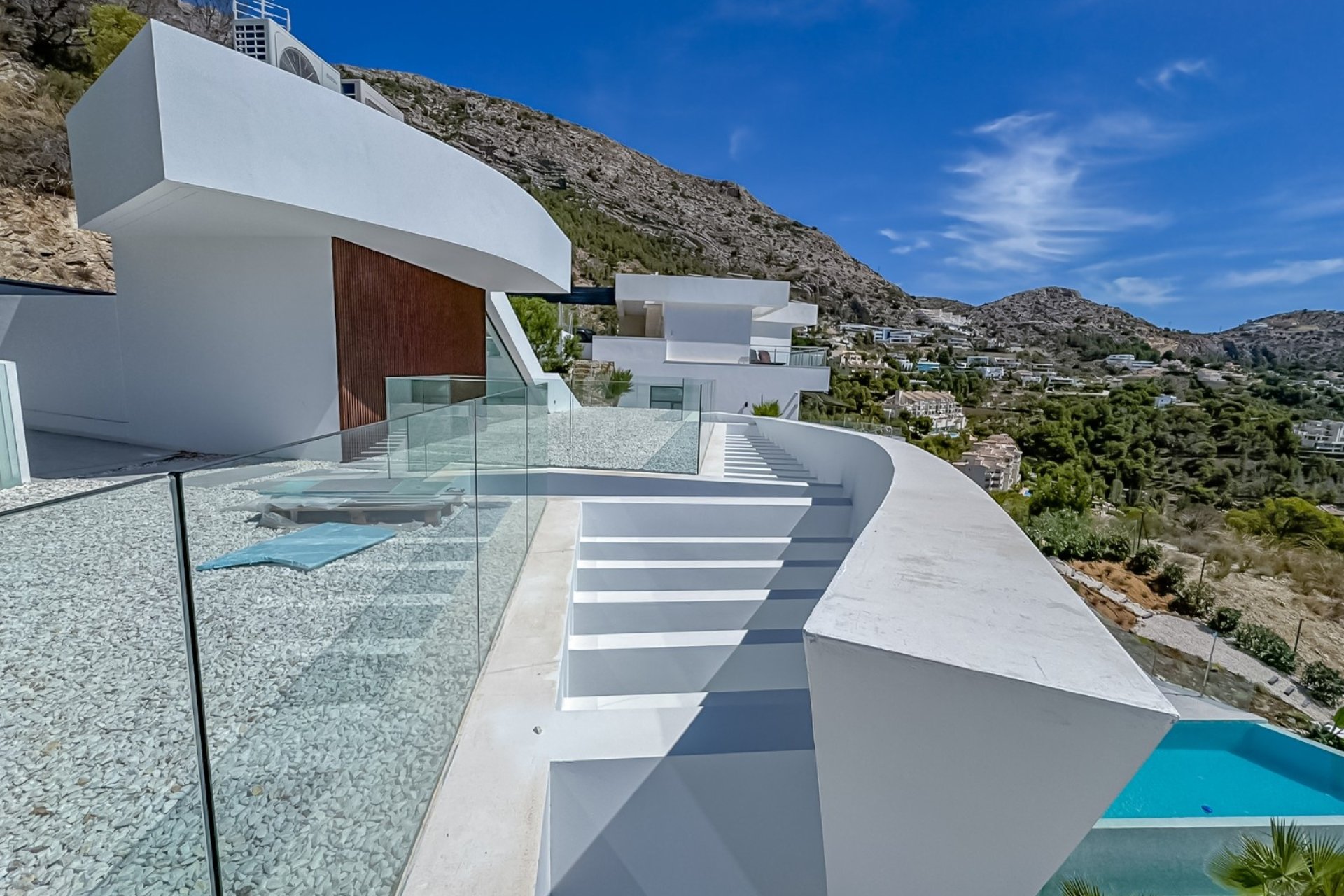 Resale - Villa -
Altea