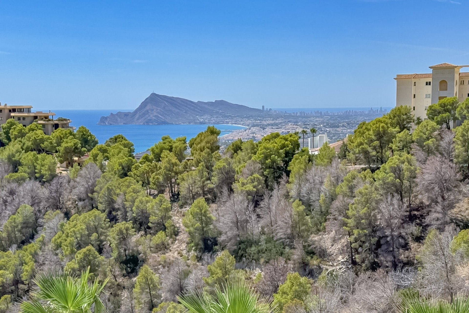 Resale - Villa -
Altea