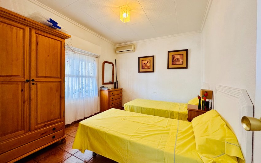 Resale - Villa -
Aspe