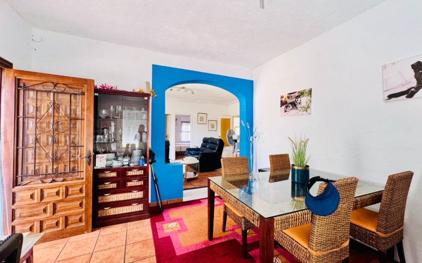 Resale - Villa -
Aspe