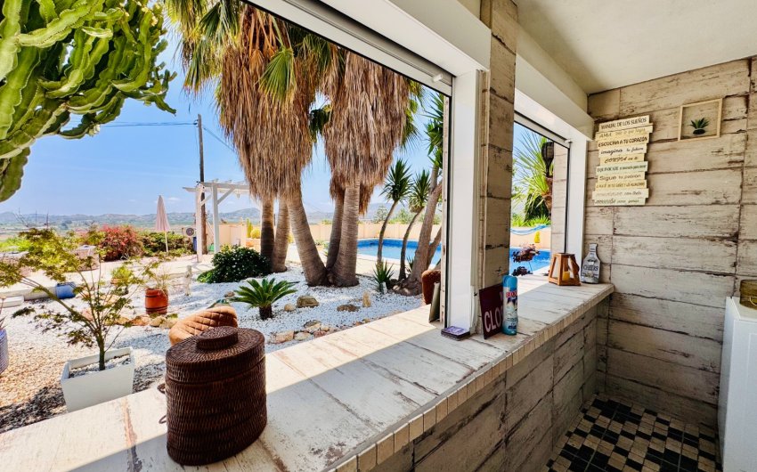 Resale - Villa -
Aspe