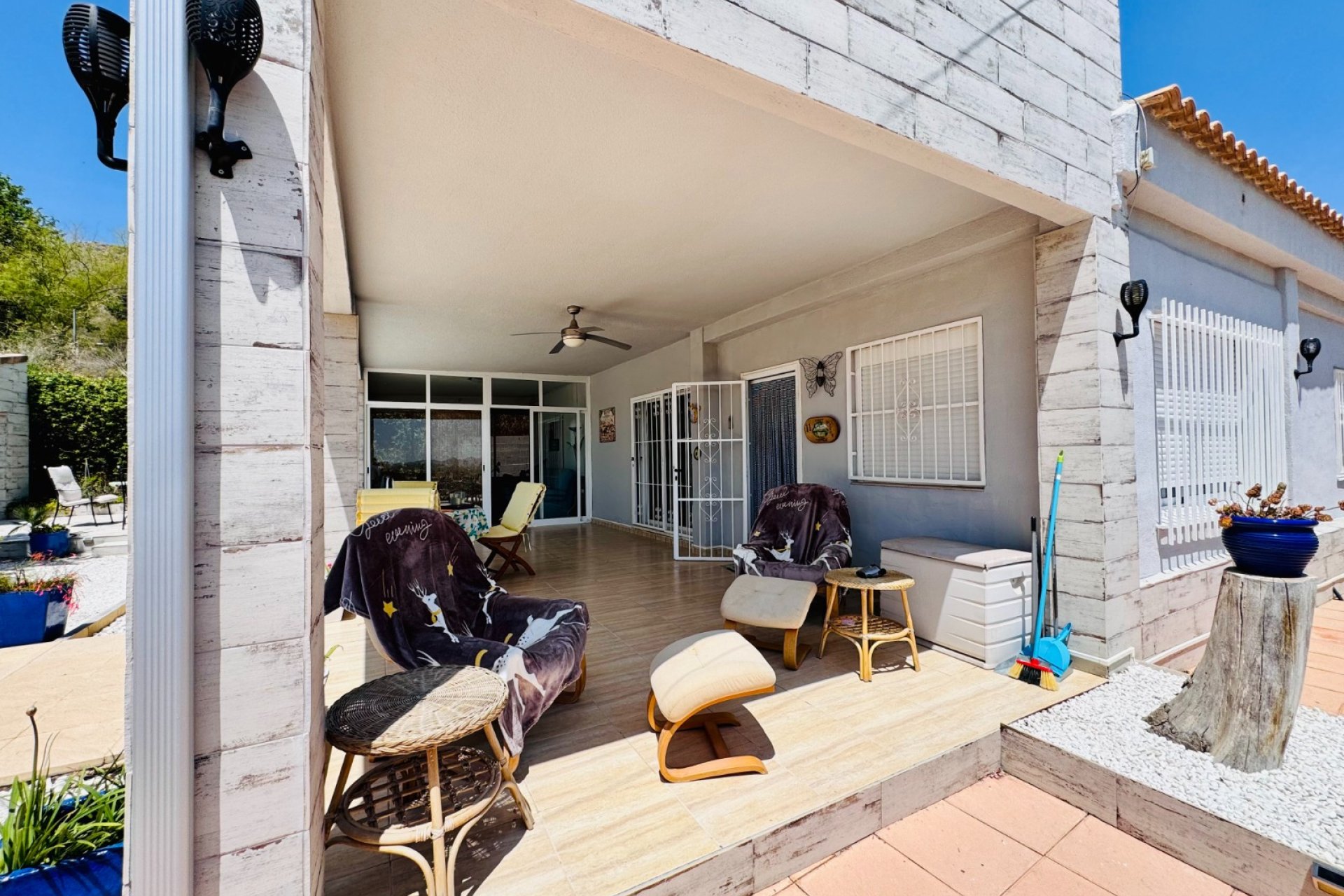 Resale - Villa -
Aspe