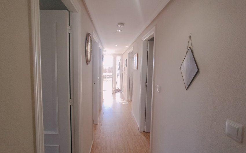 Resale - Villa -
Avileses - Inland