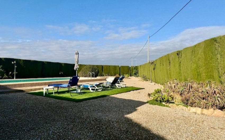 Resale - Villa -
Avileses - Inland