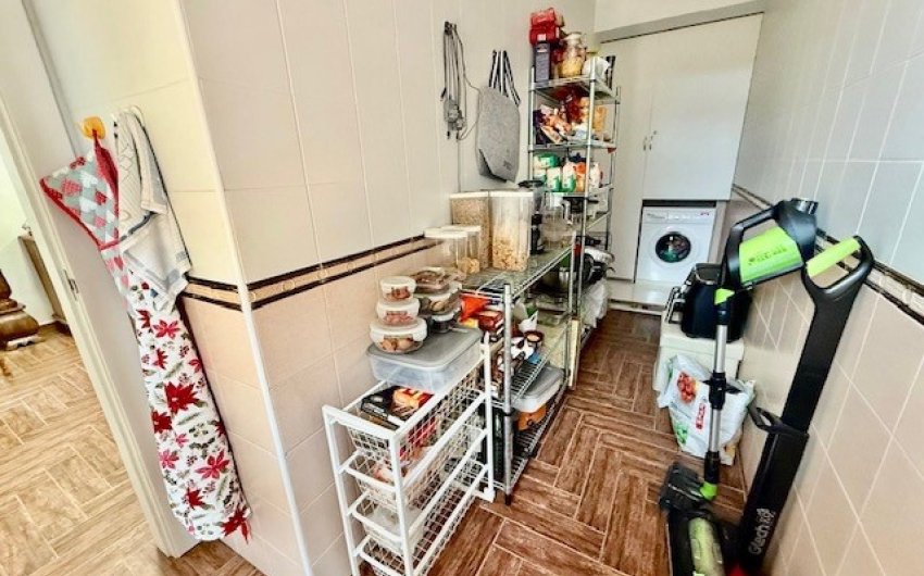 Resale - Villa -
Avileses - Inland