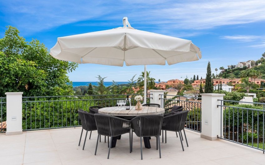 Resale - Villa -
Benahavís - Cortés